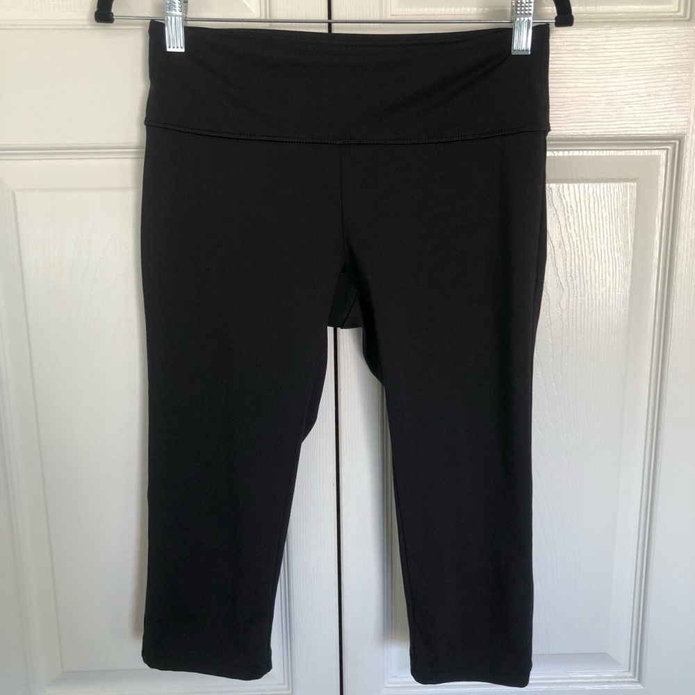 Black Z by Zella Crop Leggings Size M